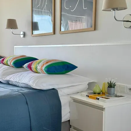 Apartment Sea View Sunset Prima 57 By Sealuu